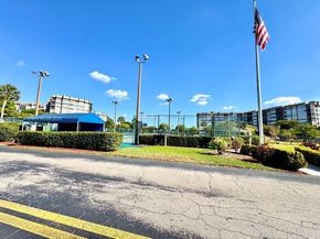 1200 Saint Charles Pl 218, Pembroke Pines FL 33026