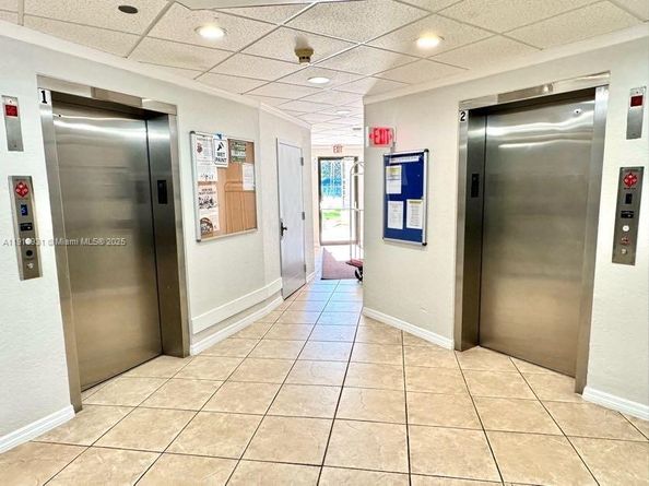 1200 Saint Charles Pl 218, Pembroke Pines FL 33026