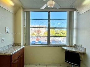 1200 Saint Charles Pl 218, Pembroke Pines FL 33026