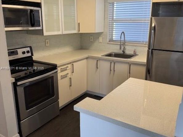 947 Lenox Ave 502, Miami Beach FL 33139