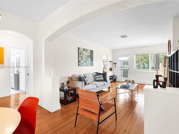 1875 SW 15th St, Miami FL 33145