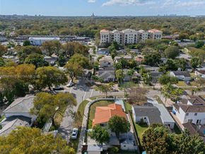 5251 SW 6th St, Miami FL 33134