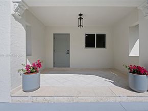 5251 SW 6th St, Miami FL 33134