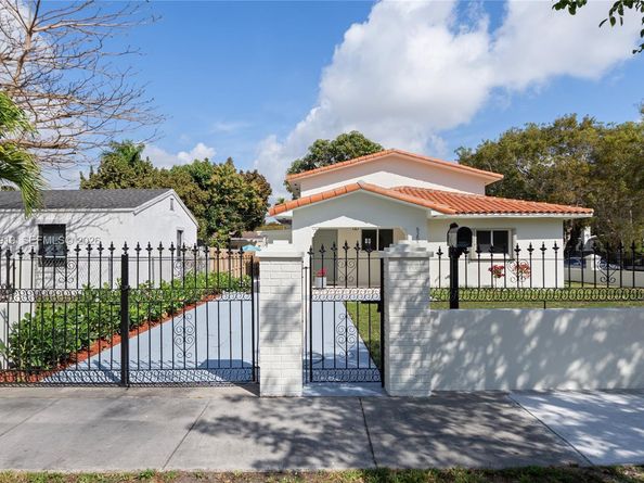 5251 SW 6th St, Miami FL 33134