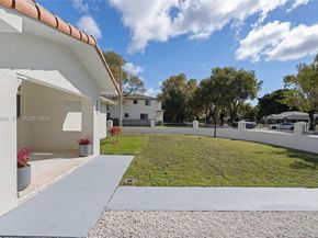5251 SW 6th St, Miami FL 33134