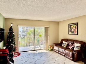 17000 NW 67th Ave 232, Hialeah FL 33015