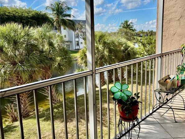 17000 NW 67th Ave 232, Hialeah FL 33015