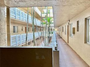 17000 NW 67th Ave 232, Hialeah FL 33015