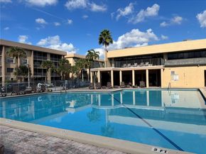 17000 NW 67th Ave 232, Hialeah FL 33015