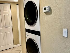 17000 NW 67th Ave 232, Hialeah FL 33015