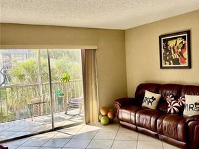 17000 NW 67th Ave 232, Hialeah FL 33015