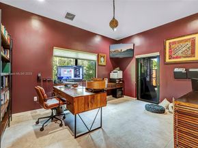 1320 NE 138th St, North Miami FL 33161