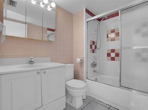 5431 NE 25th Ave 103B, Fort Lauderdale FL 33308
