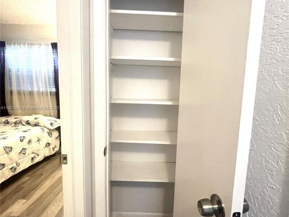 1330 SW 6th Ter, Deerfield Beach FL 33441