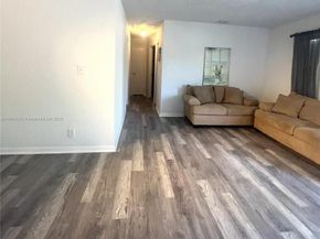 1330 SW 6th Ter, Deerfield Beach FL 33441