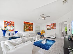 2715 SW 137th Ter, Miramar FL 33027