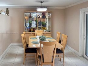 13431 NW 5th Pl, Plantation FL 33325