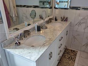 13431 NW 5th Pl, Plantation FL 33325