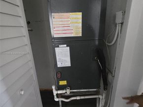 1250 NW 55th St, Miami FL 33142