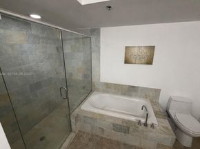 2641 N Flamingo Rd TH5N, Sunrise FL 33323