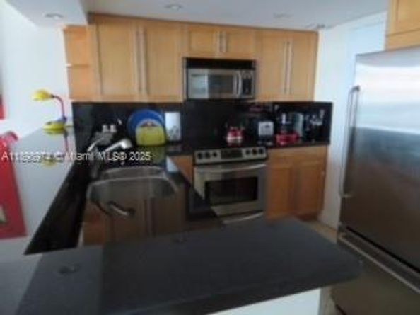 345 Ocean Dr 320, Miami Beach FL 33139