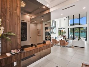 1572 NE 194th St, Miami FL 33179