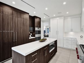 1572 NE 194th St, Miami FL 33179