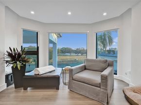 1572 NE 194th St, Miami FL 33179