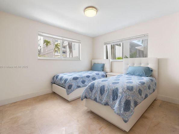 1601 Bay Rd 4, Miami Beach FL 33139