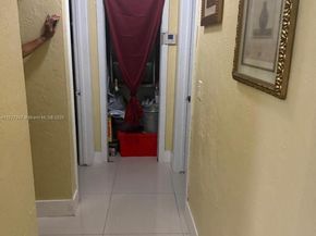 2469 NW 35th St, Miami FL 33142