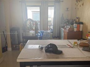 2469 NW 35th St, Miami FL 33142