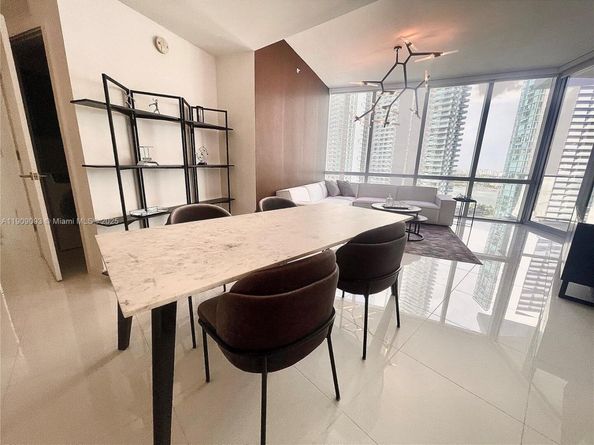 851 NE 1st Ave 2403, Miami FL 33132