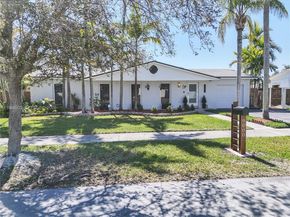 9000 SW 184th Ter, Cutler Bay FL 33157