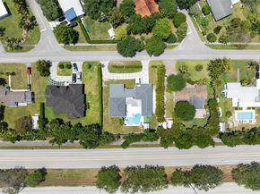 11811 SW 82nd Rd, Miami FL 33156