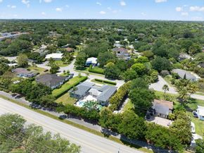 11811 SW 82nd Rd, Miami FL 33156