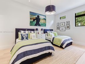 555 Arvida Pkwy, Coral Gables FL 33156