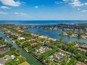 555 Arvida Pkwy, Coral Gables FL 33156