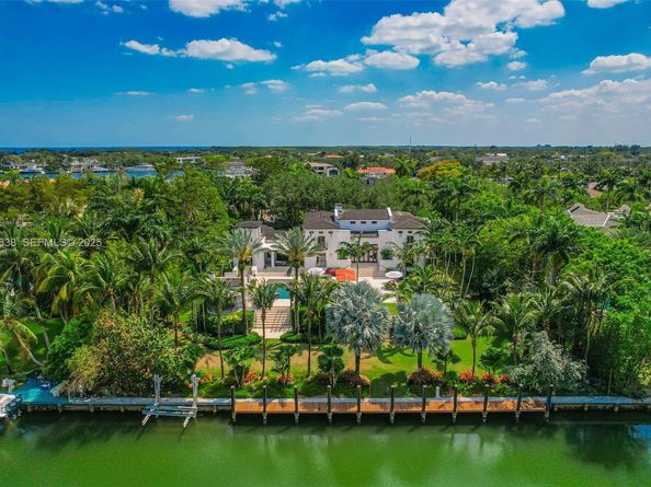 555 Arvida Pkwy, Coral Gables FL 33156