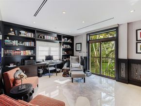 555 Arvida Pkwy, Coral Gables FL 33156