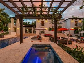 555 Arvida Pkwy, Coral Gables FL 33156