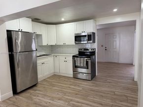 3427 SW 64th Ave, Miami FL 33155