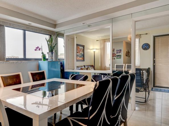 301 Golden Isles Dr 502, Hallandale Beach FL 33009