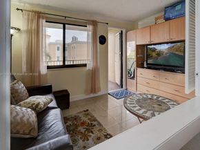 301 Golden Isles Dr 502, Hallandale Beach FL 33009