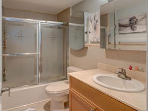 301 Golden Isles Dr 502, Hallandale Beach FL 33009