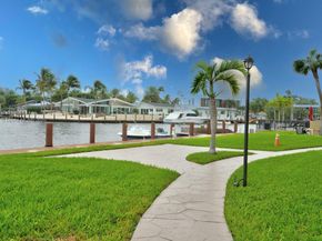 301 Golden Isles Dr 502, Hallandale Beach FL 33009