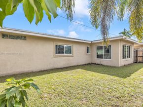 2221 NE 61st Ct, Fort Lauderdale FL 33308