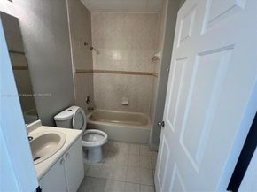 2620 SE 14th Ave 304, Homestead FL 33035