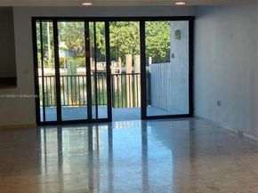 255 Poinciana Dr 605, Sunny Isles Beach FL 33160