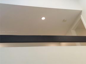 255 Poinciana Dr 605, Sunny Isles Beach FL 33160