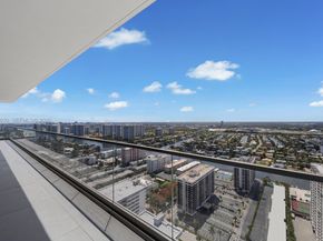 2000 S Ocean Dr PH1, Hallandale Beach FL 33009